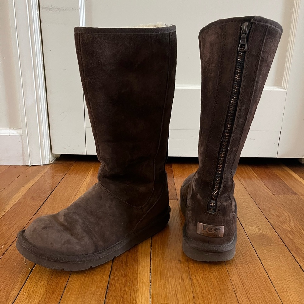 UGG Brown Sheepskin Boots with Zipper